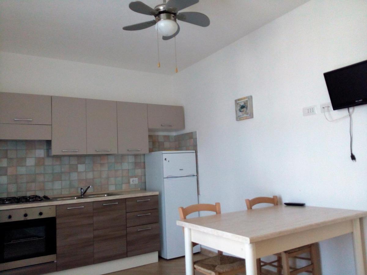 Gente Di Mare - Case Vacanza ซานตา เตเรซา กัลลูรา ภายนอก รูปภาพ