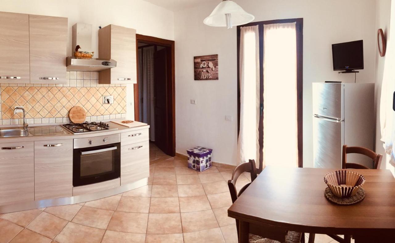 Gente Di Mare - Case Vacanza ซานตา เตเรซา กัลลูรา ภายนอก รูปภาพ