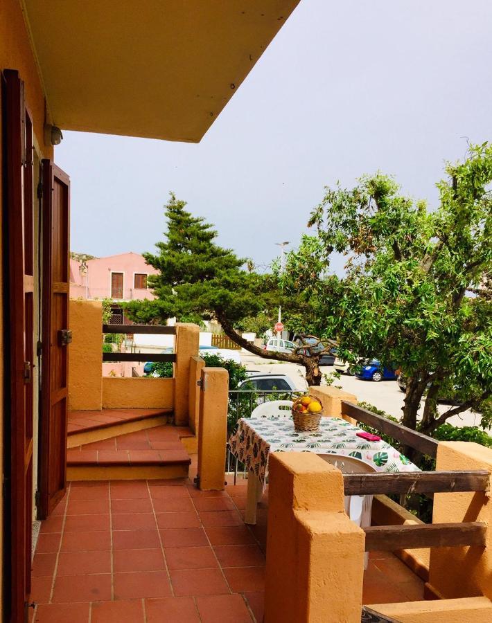 Gente Di Mare - Case Vacanza ซานตา เตเรซา กัลลูรา ภายนอก รูปภาพ